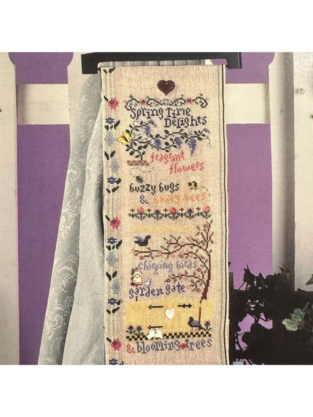 Mill Hill Spring Delights Cross Stitch Pattern Book